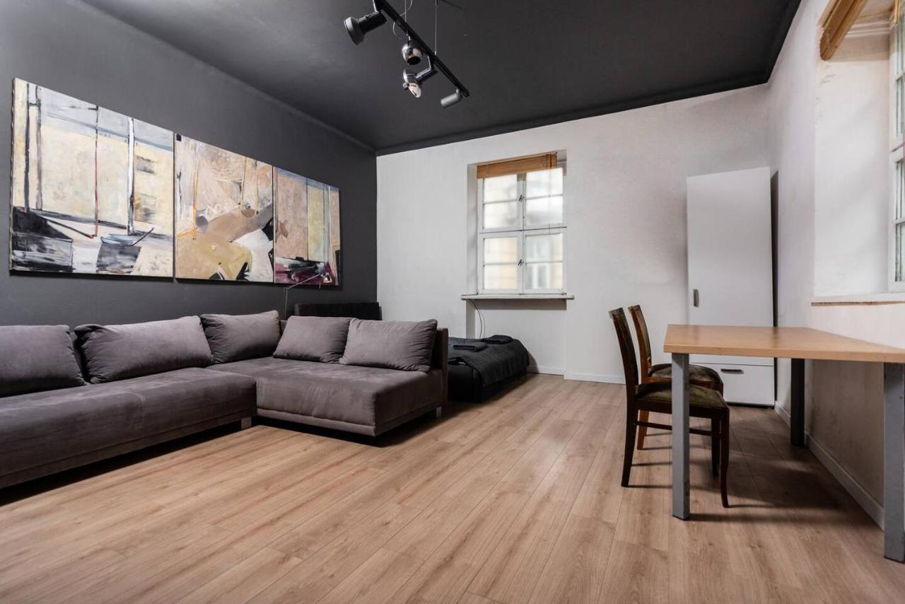 Industrial - Jewish Quarter By Upstairs Apartment Krakow